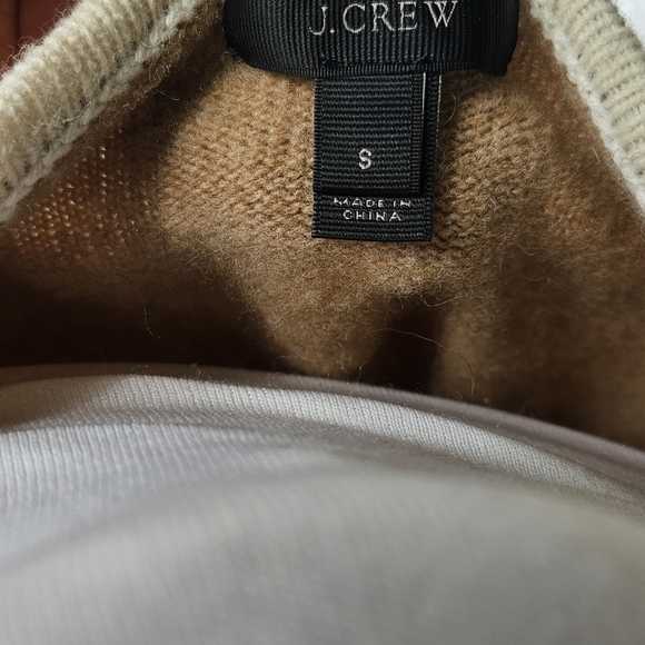J. Crew Italian Wool Beige Contrast Trim Split Hem Sweater Wmn's S Flattering - Picture 3 of 5